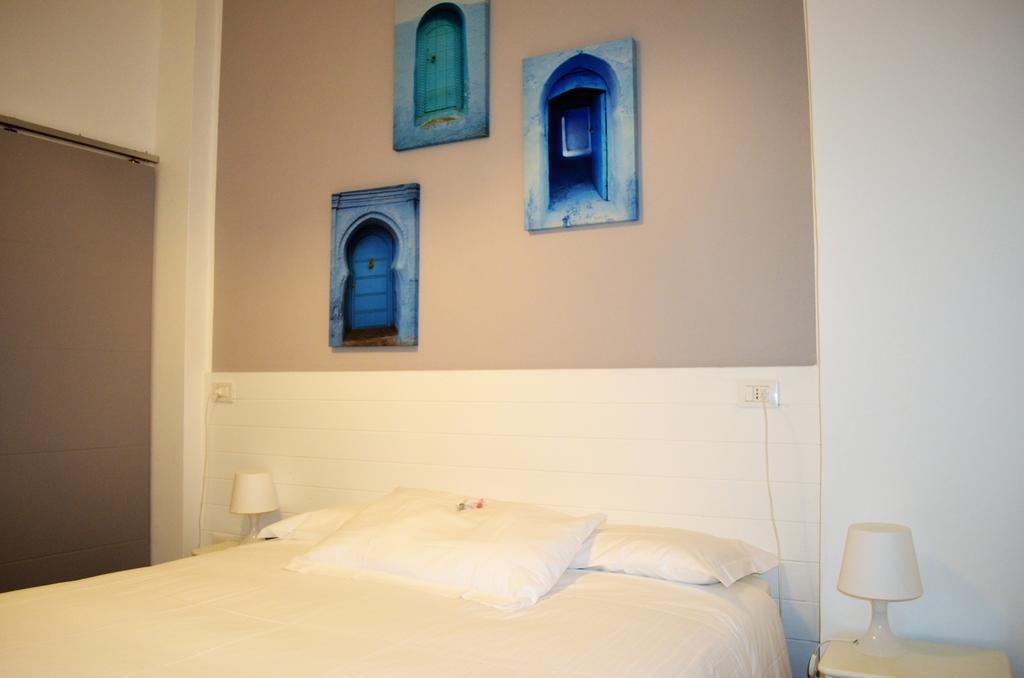Hotel Spot Varazze Ruang foto
