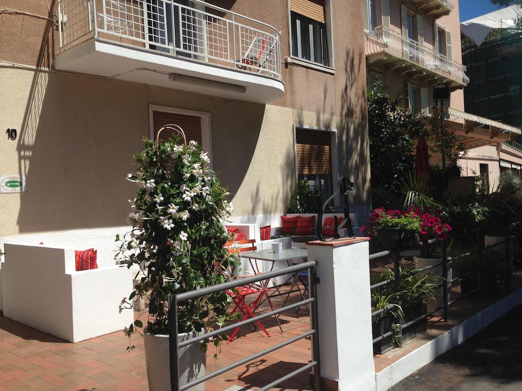 Hotel Spot Varazze Bagian luar foto