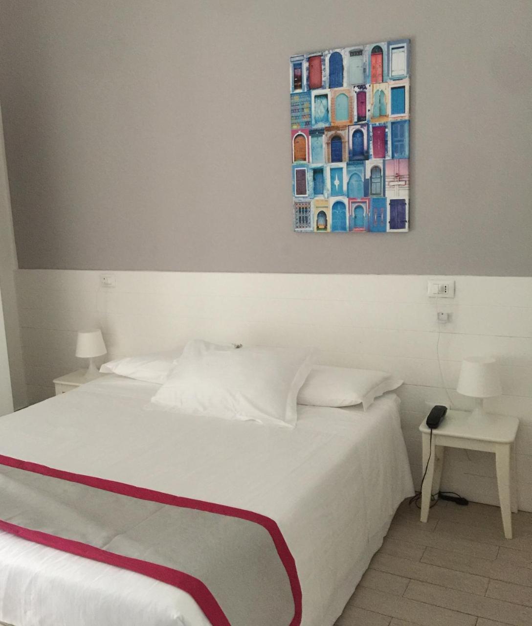 Hotel Spot Varazze Bagian luar foto